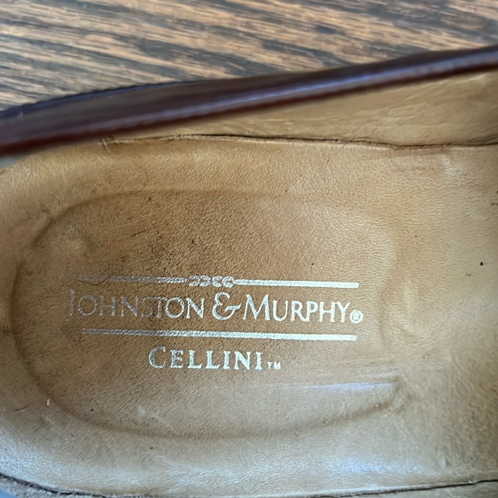 Johnston & Murphy Cellini shoes- size 10.5